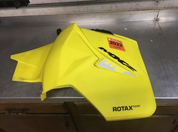 SKIDOO MXZ REV Xs REVXs 600 ETEC 600ETEC right yellow side panel