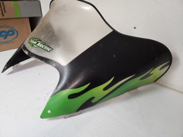 1998-2000 Windshield Arctic Cat green flame Snowmobile sled zr zl 600 500 440