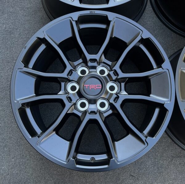 SET (4) 20 INCH WHEELS TOYOTA TUNDRA TRD 2022-2025 GENUINE OEM MATTE BLACK 65196 - Image 2
